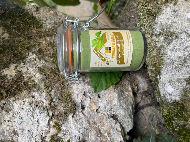 Poudre d'ortie 145 g, pot &agrave; fermoir